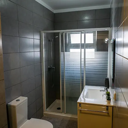 Aconchegante Em Hotel Faro