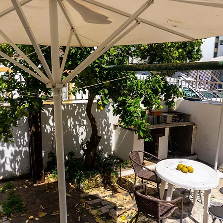 Hotel Aconchegante Em *